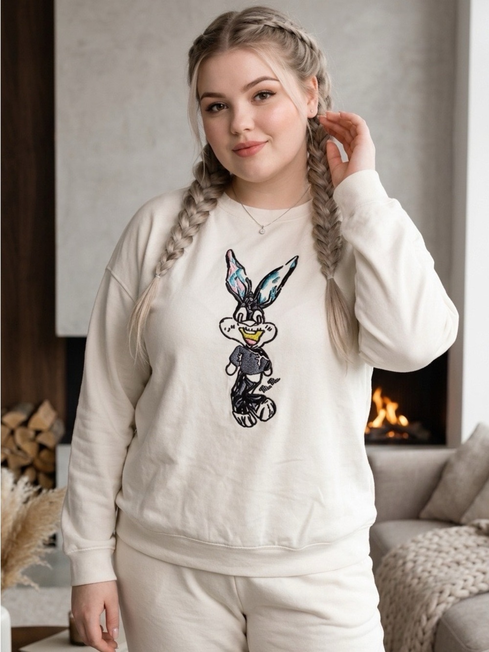 2190 - White Graphic Bunny Sweatshirt - Unbranded